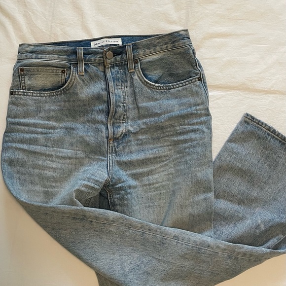 Aritzia jeans, Denim Forum
The Joni High Rise Loose - Picture 5 of 8